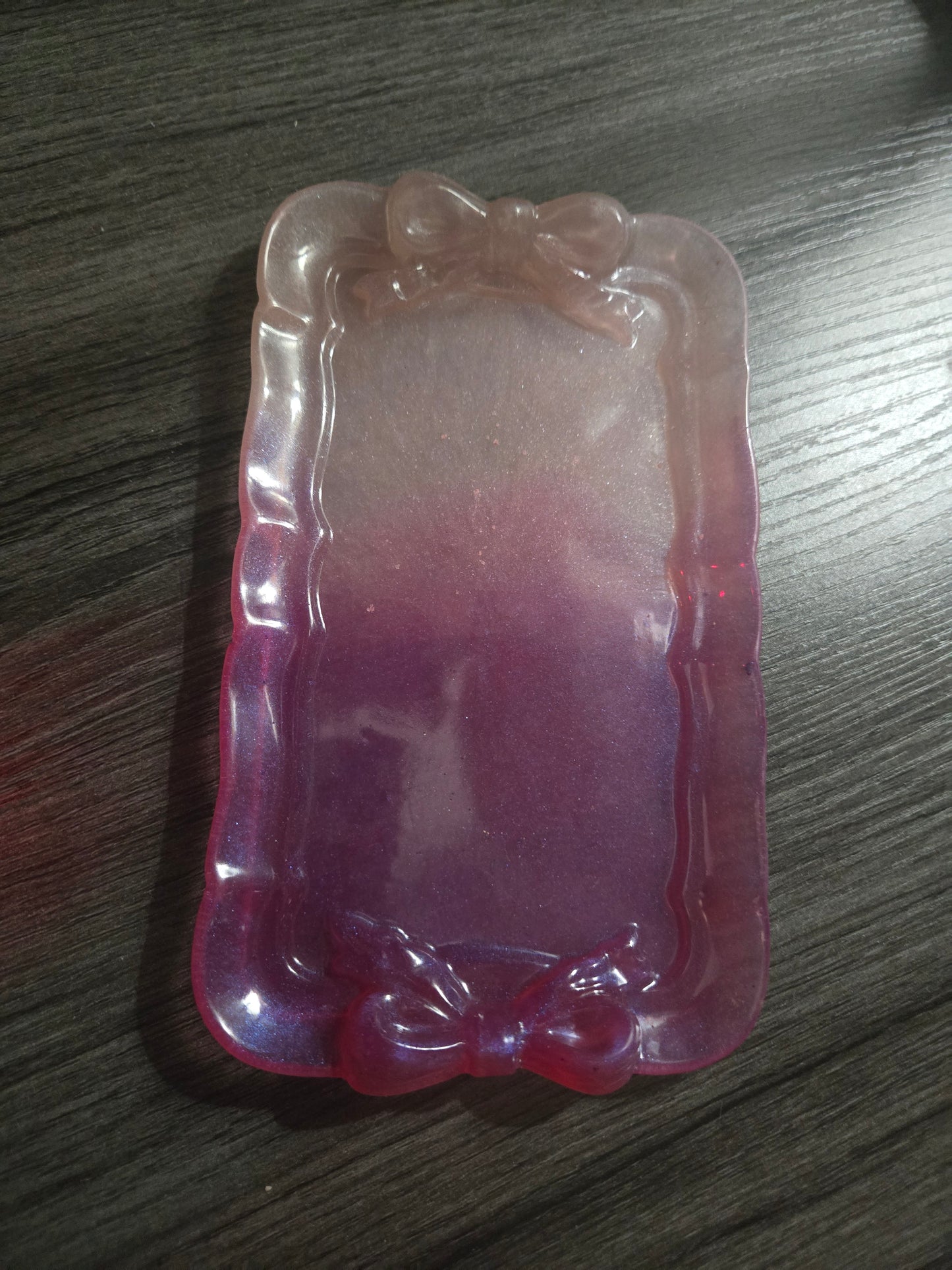 Bow Tray